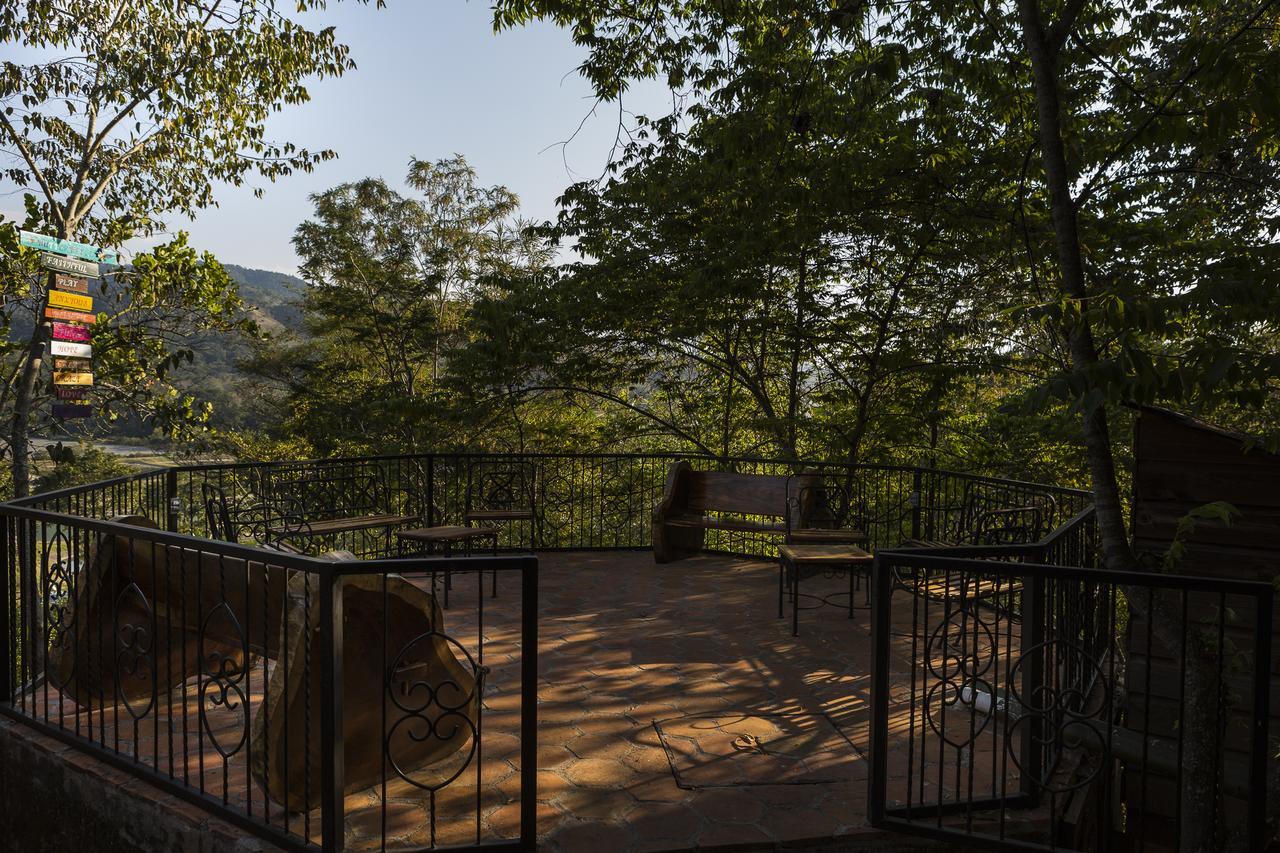 Mayan Hills Resort Copan Ruinas Extérieur photo